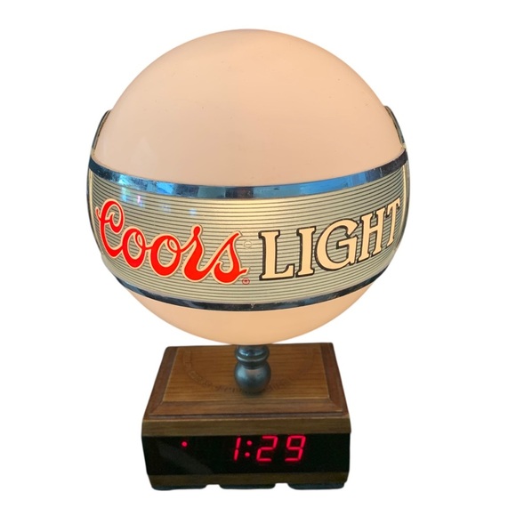 Vintage Coors Light Globe Lamp with Clock 70s 80s Man Cave Bar Advertising Sign - Picture 1 of 7